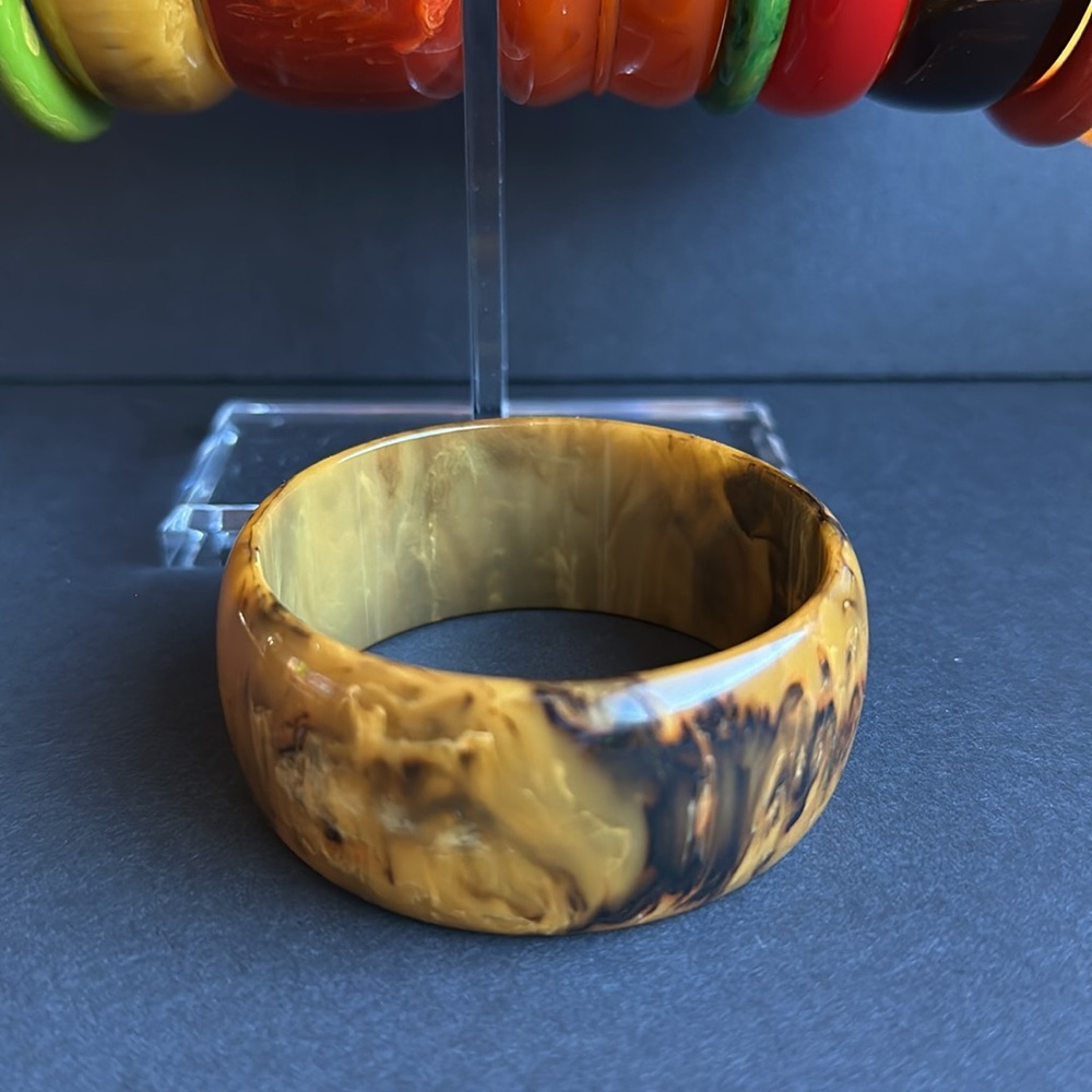 BAKELITE Bangle Bracelet Vintage Marbled Gold Mustard Butterscotch TESTED